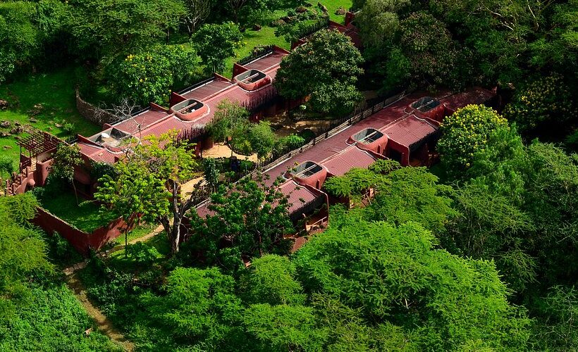 Amboseli Serena Safari Lodge