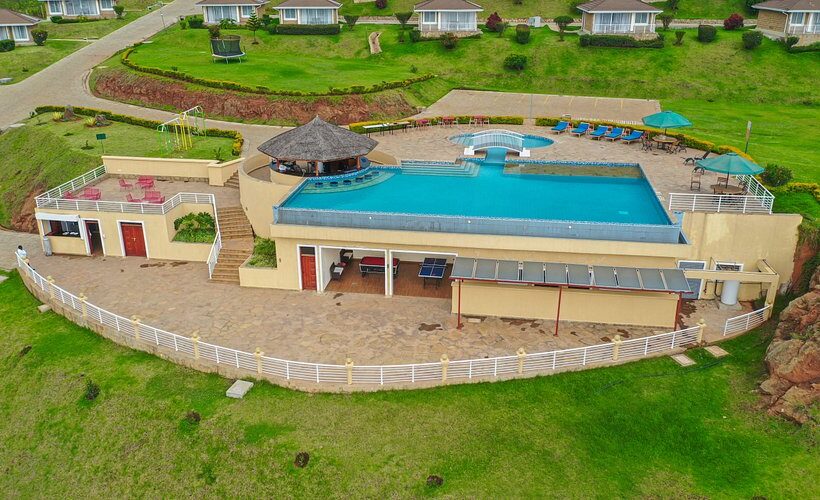  Lake Elementaita Mountain Lodge